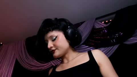 Snapshot of lil_morgan chatting on 05/09/26, 08:14 Morgan online show from 05/09/26, 08:14