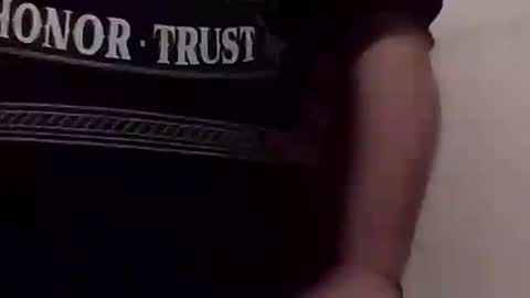 lil_ogbelle_ogkong420 online show from 10/17/25, 12:52