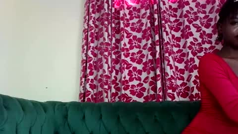 Snapshot of lil_paula chatting on 01/04/25, 09:43 serenity online show from 01/04/25, 09:43