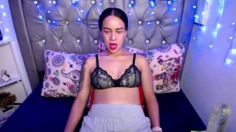   online show from 02/05/25, 08:25