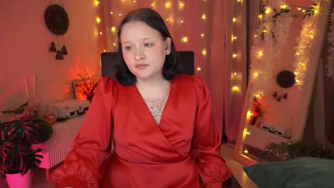  Lila  online show from 10/14/25, 01:34