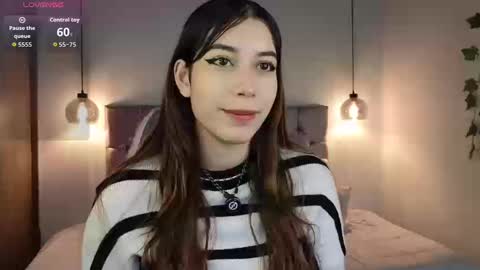 lila_min online show from 09/24/25, 02:20