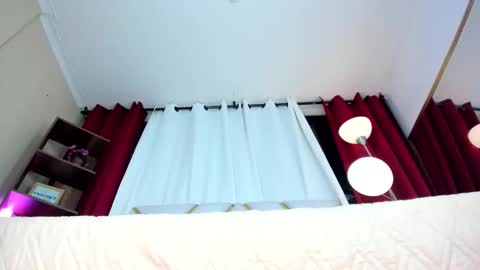 Snapshot of lila_pinky_ chatting on 05/16/26, 11:53 lila_pinky_ online show from 05/16/26, 11:53
