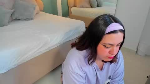 Lila  online show from 04/24/26, 01:46