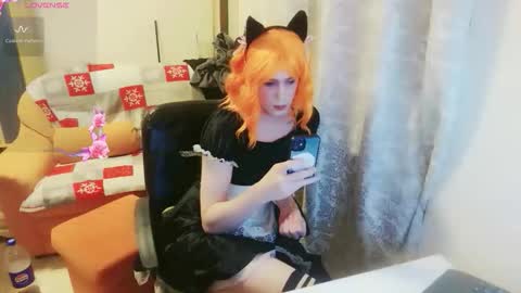 lilah_ts online show from 10/15/25, 04:40