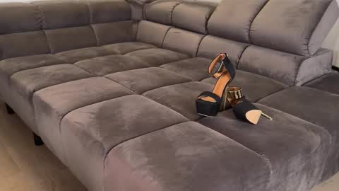 lilaloove online show from 03/28/26, 06:18