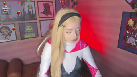Snapshot of lilameow222 chatting on 05/29/26, 04:16 Lila online show from 05/29/26, 04:16
