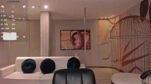 Lila West online show from 12/18/24, 10:02