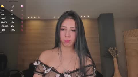 Lila West online show from 02/10/25, 08:00