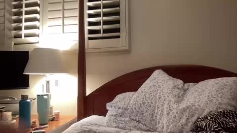 lilbi85_ online show from 12/16/24, 12:26