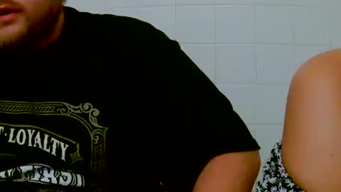 Snapshot of lilbratty_clouds_ogpuffdragon chatting on 10/30/25, 03:57 lilbratty_clouds_ogpuffdragon online show from 10/30/25, 03:57