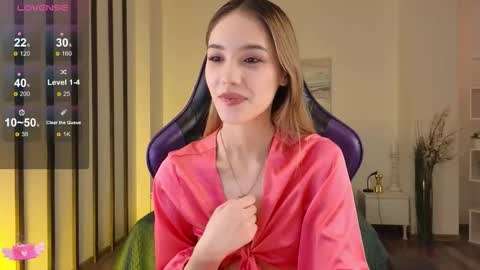 Hi im Yuki online show from 11/16/25, 10:10