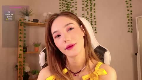 Hi im Yuki online show from 04/13/26, 10:54