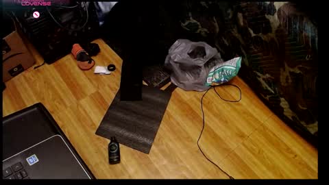 lildragon069 online show from 12/23/24, 07:17