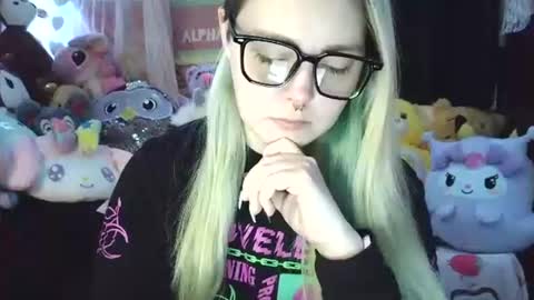 emily ryanson online show from 02/03/25, 08:13