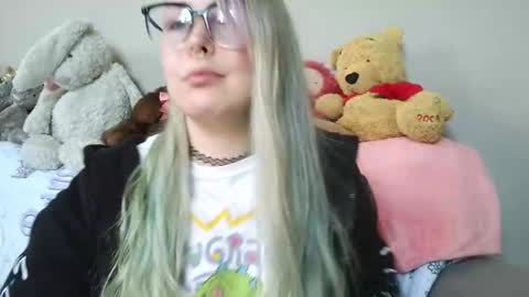 emily ryanson online show from 03/10/26, 08:25