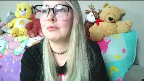 emily ryanson online show from 04/01/26, 07:33