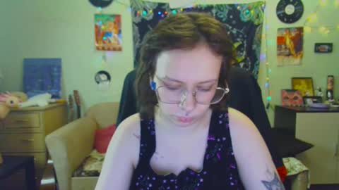 Snapshot of lileyfoxxx chatting on 01/22/25, 02:46 Lil online show from 01/22/25, 02:46