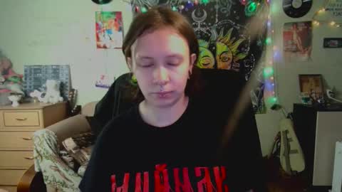 Snapshot of lileyfoxxx chatting on 09/10/25, 10:37 Lil online show from 09/10/25, 10:37