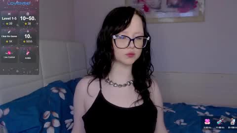 Nika and Lori online show from 01/23/25, 10:43