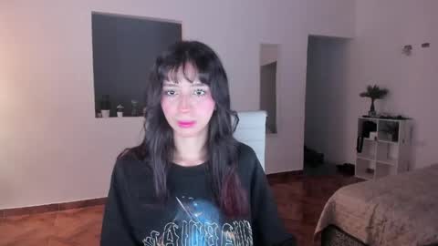 Snapshot of lili_cherry_ chatting on 06/08/26, 08:42 lili_cherry_ online show from 06/08/26, 08:42
