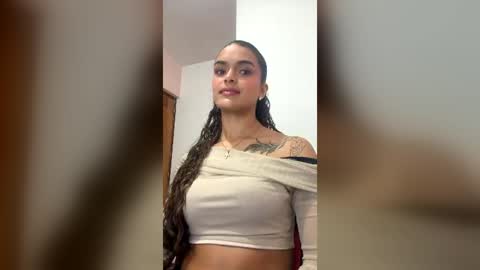 Snapshot of lili_evanss chatting on 07/02/26, 10:05 lili_evanss online show from 07/02/26, 10:05