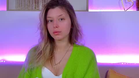 Snapshot of liliabianca chatting on 02/10/25, 06:31 Mia online show from 02/10/25, 06:31