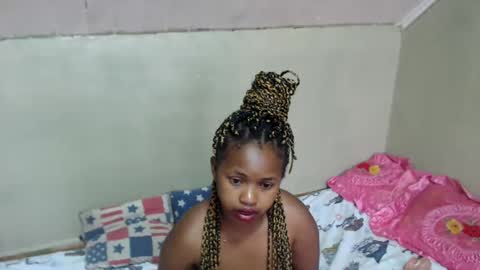 liliah online show from 01/24/25, 03:54