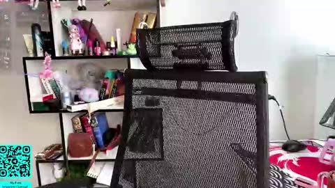 Lilian online show from 03/21/26, 09:14