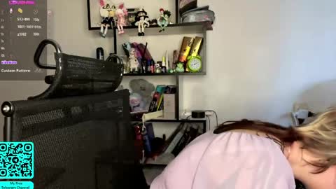 Lilian online show from 04/03/26, 07:28