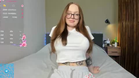 Snapshot of liliangaye chatting on 07/17/26, 07:15 liliangaye online show from 07/17/26, 07:15