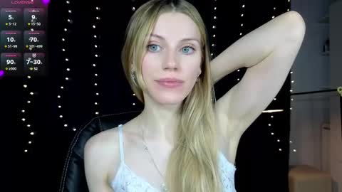 Anna online show from 03/06/25, 04:17