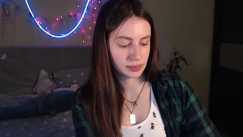 Lilu online show from 10/21/25, 11:05