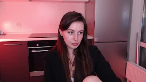 Snapshot of liliatlu chatting on 06/01/26, 10:44 Lilu online show from 06/01/26, 10:44