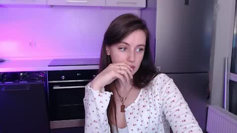 Snapshot of liliatlu chatting on 06/06/26, 12:05 Lilu online show from 06/06/26, 12:05