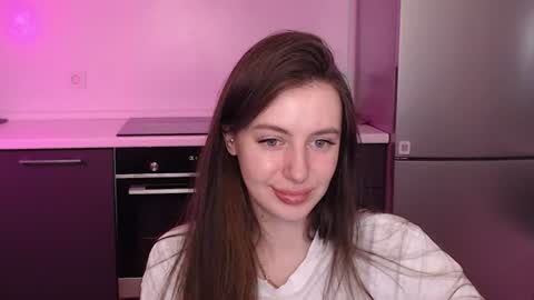 Snapshot of liliatlu chatting on 06/10/26, 10:30 Lilu online show from 06/10/26, 10:30