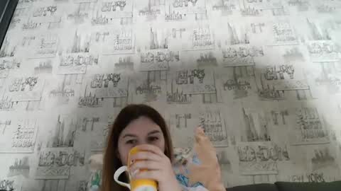 liliawoolf online show from 09/20/25, 05:36