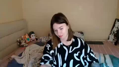 liliawoolf online show from 09/30/25, 05:18