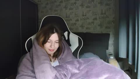 liliawoolf online show from 12/22/25, 04:15