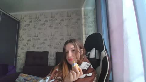 liliawoolf online show from 05/15/26, 05:47