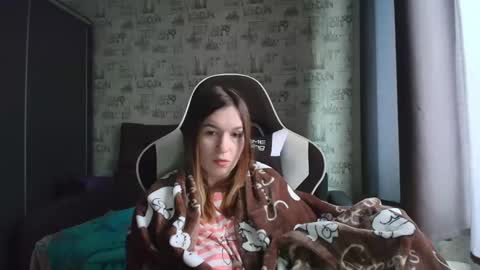 liliawoolf online show from 06/07/26, 06:17