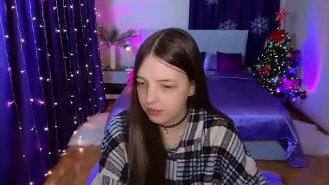 Lili Bakery online show from 12/17/24, 03:50