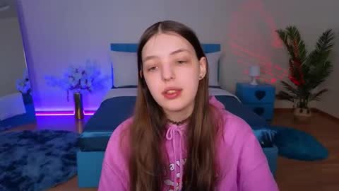 Lili Bakery online show from 03/30/26, 03:40