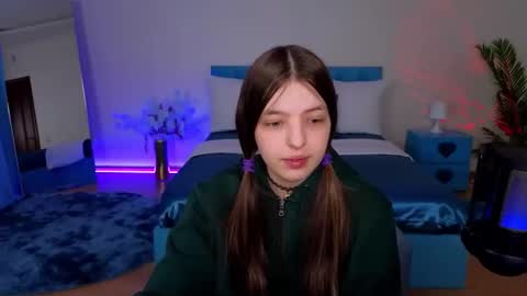 Lili Bakery online show from 04/10/26, 02:17