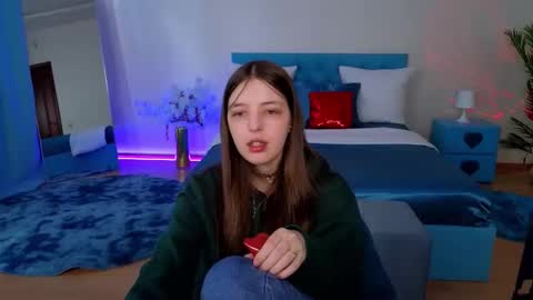 Lili Bakery online show from 04/14/26, 05:46