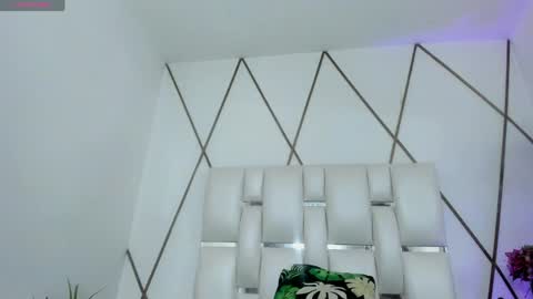 LIli cameron  online show from 04/21/26, 11:27