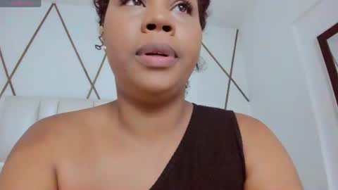 Snapshot of lilicameron_ chatting on 07/18/26, 12:09 LIli cameron online show from 07/18/26, 12:09