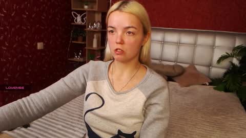 Lilie online show from 02/10/25, 09:04