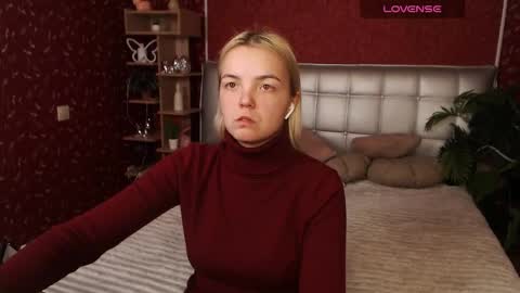 Lilie online show from 02/12/25, 10:26