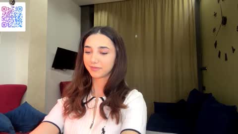 Lina online show from 01/13/26, 10:15